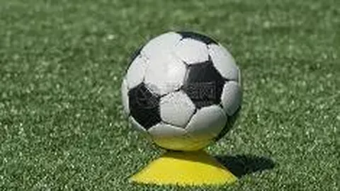 泰安小城闪耀齐鲁超赛，足球传奇燃情全国